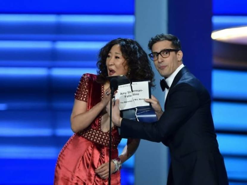 Brooklyn Nine-Nine’s Andy Samberg, Grey’s Anatomy’s Sandra Oh to host 2019 Golden Globes Brooklyn Nine-Nine’s Andy Samberg, Grey’s Anatomy’s Sandra Oh to host 2019 Golden Globes