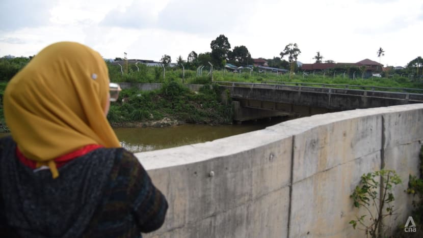 IN FOCUS: ‘When the sky gets dark, my stomach will sink’ - trauma for recurring flood victims in Malaysia IN FOCUS: ‘When the sky gets dark, my stomach will sink’ - trauma for recurring flood victims in Malaysia