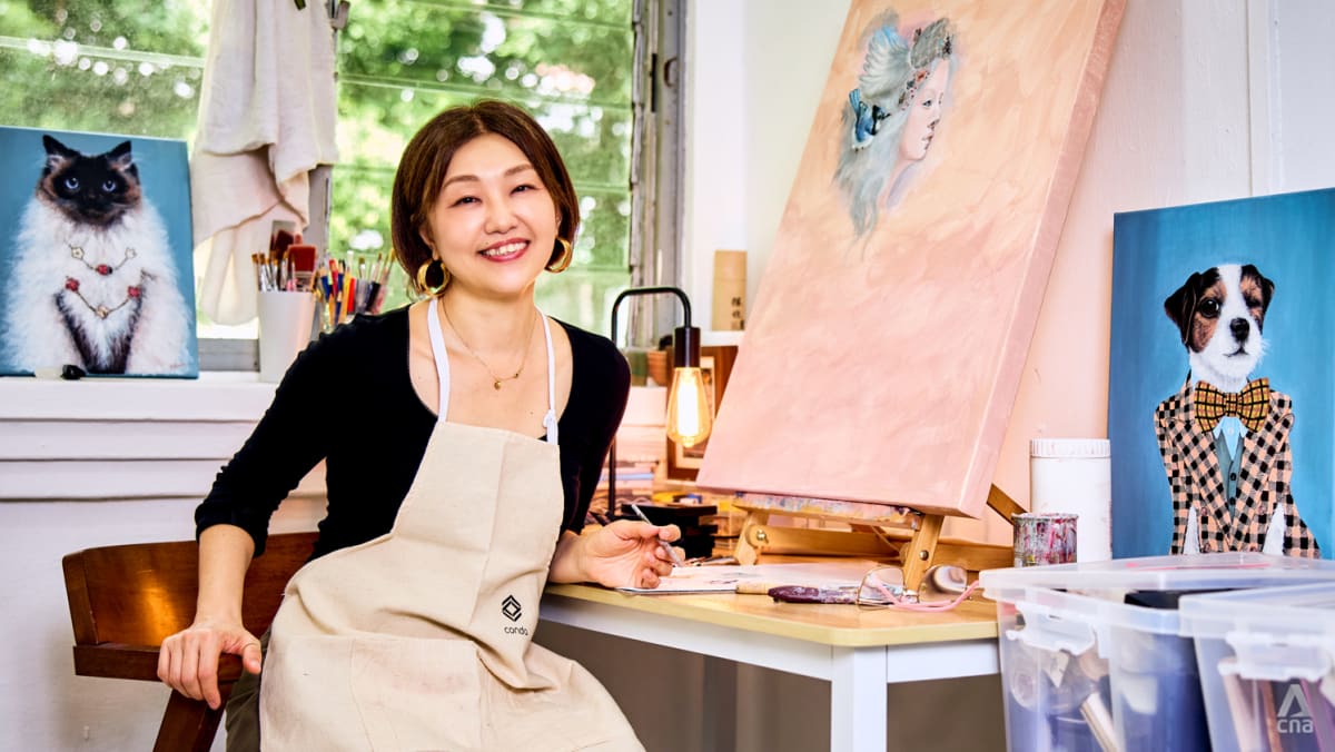 Jeanette Aw's makeup artist, Elain Lim, creates paintings from expired makeup - Vimarsana News