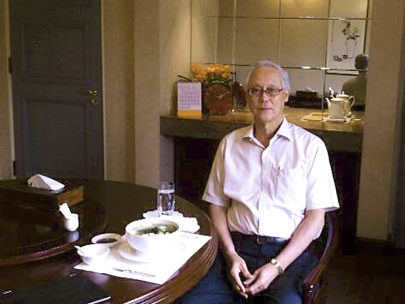 In a Facebook post on Dec 1, 2014, Mr Goh Chok Tong said he had been given a clean bill of health by his doctor and was now back at work. Photo: MParader/Facebook