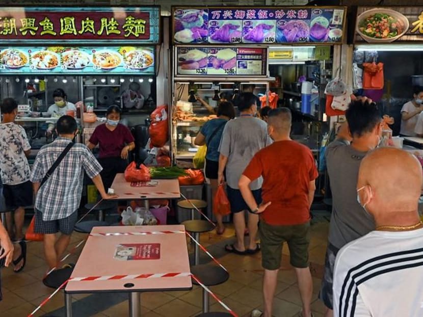 'Selective' checks on COVID-19 vaccination status to be conducted at hawker centres, coffee shops