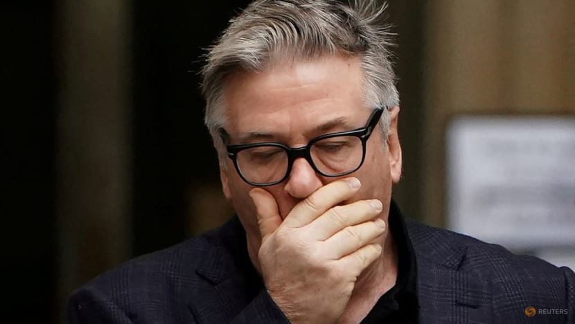 Pressure mounts for ban on real guns in Hollywood after Baldwin set tragedy Pressure mounts for ban on real guns in Hollywood after Baldwin set tragedy