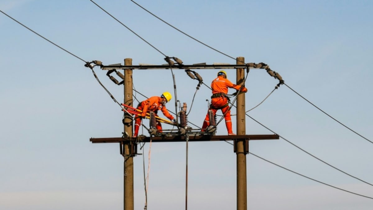 Vietnam’s power crisis hits local firms, foreign investors