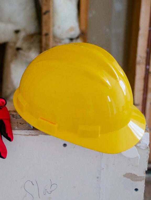 Migrant worker fatally crushed by crane parts; 27 dead from worksite accidents in 6 months Migrant worker fatally crushed by crane parts; 27 dead from worksite accidents in 6 months