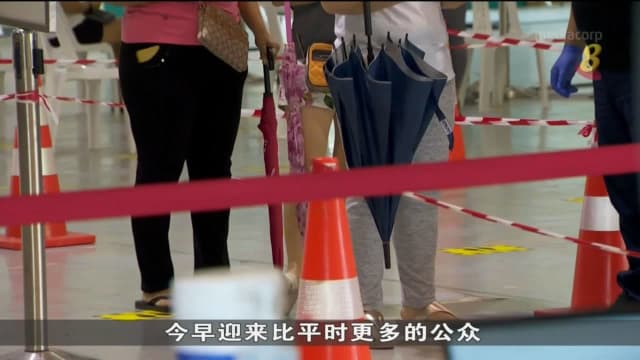 快检中心今天迎来比平日多两倍的人 部分家庭诊所依旧大排长龙