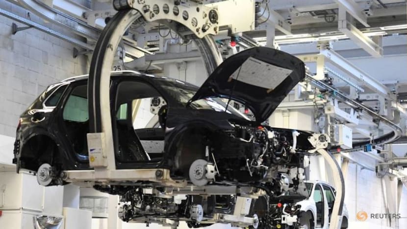 Taiwan says chipmakers to prioritise auto chips Taiwan says chipmakers to prioritise auto chips