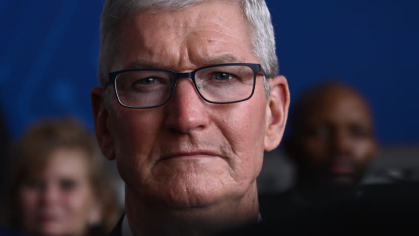 Gaji CEO Apple dipotong 40% tahun ini