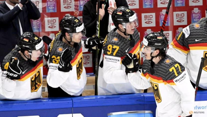 Ice Hockey-Canada defeat Germany to win World Championship gold