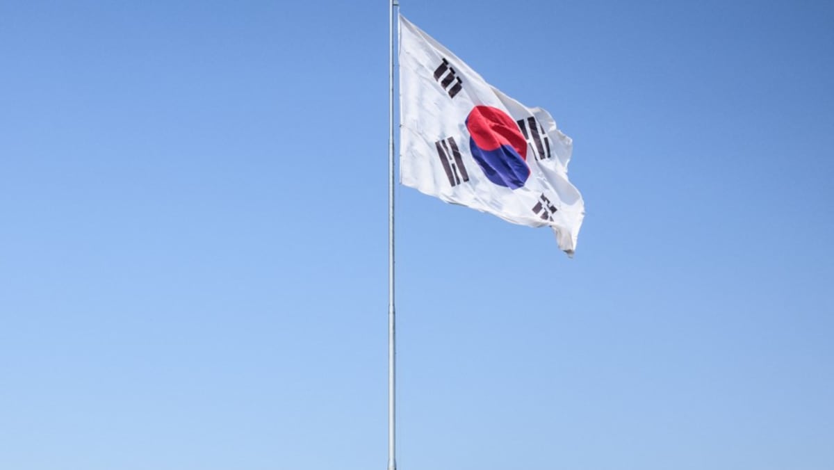 한국정보당국 톱이 사임