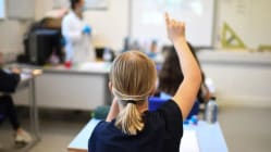 20% guru di England 'dipukul pelajar': Tinjauan