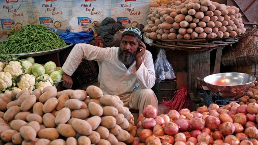 Pakistan CPI inflation hits two-year high 13.37% in April - statistics bureau Pakistan CPI inflation hits two-year high 13.37% in April - statistics bureau