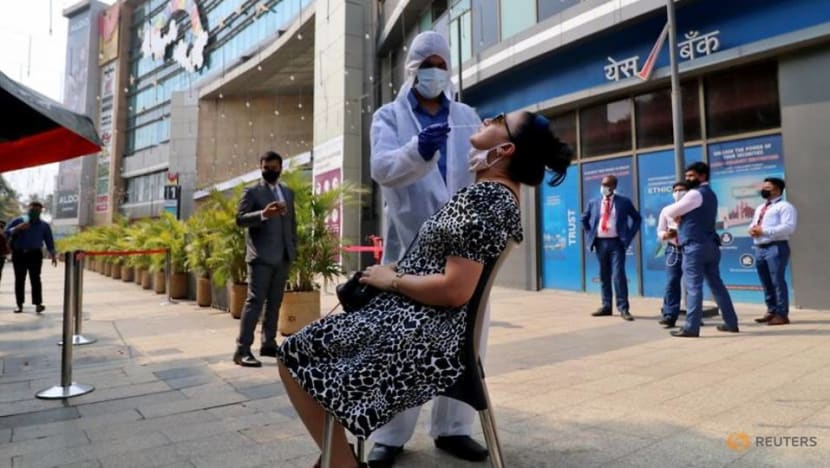 India asks states to 'carefully calibrate' COVID-19 lockdown easing India asks states to 'carefully calibrate' COVID-19 lockdown easing