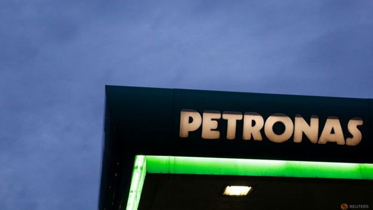 Petronas bermitra dengan Exxon Mobil untuk menjajaki peluang penyimpanan karbon