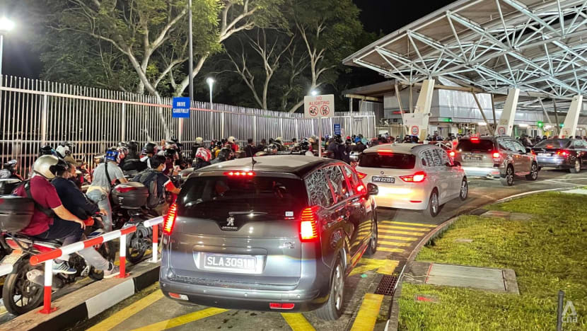 Five on Friday: 5 worst types of people to be stuck in a traffic jam with Five on Friday: 5 worst types of people to be stuck in a traffic jam with