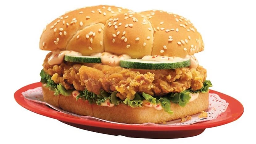 McDonald’s celebrates National Day with 'Ha Ha Cheong Gai' menu and Breakfast Curry Burger | CNA Lifestyle Exclusive McDonald’s celebrates National Day with 'Ha Ha Cheong Gai' menu and Breakfast Curry Burger | CNA Lifestyle Exclusive