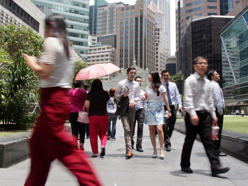 8 in 10 S'poreans say climate change is real, Govt should invest in fighting threat: Reach 8 in 10 S'poreans say climate change is real, Govt should invest in fighting threat: Reach