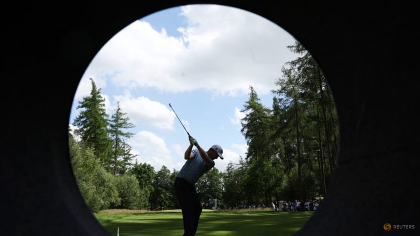Schwartzel leads chase for $4 million LIV jackpot Schwartzel leads chase for $4 million LIV jackpot