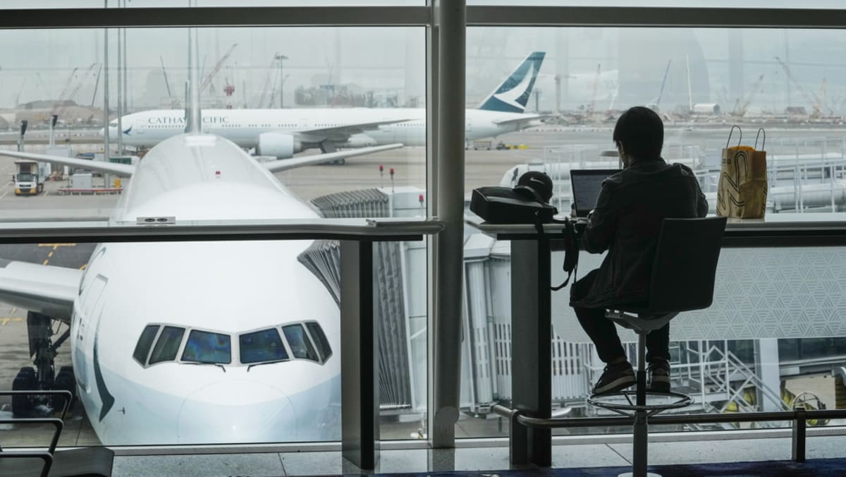 11 injured in Hong Kong in Cathay Pacific flight incident 11 injured in Hong Kong in Cathay Pacific flight incident