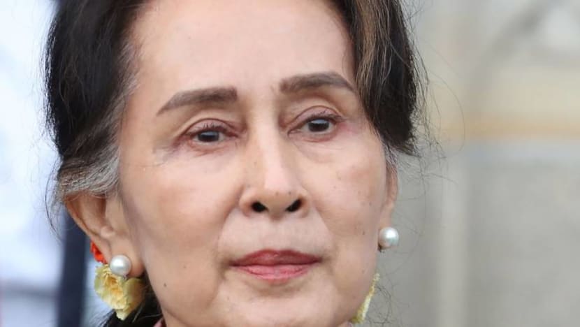 Myanmar leader Aung San Suu Kyi and other senior party figures detained by army