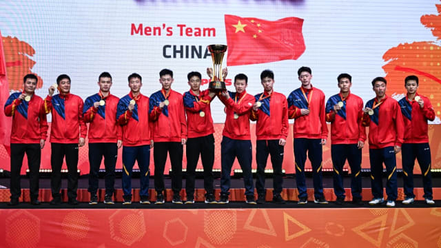 亚洲羽毛球团体锦标赛：中国3比0击败马国夺冠