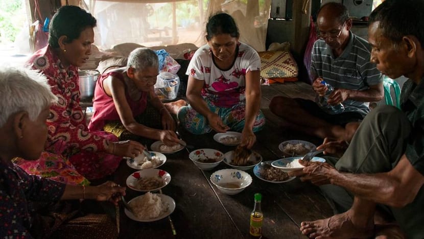 'My daughter, I'm still alive': Displaced by war, a Cambodian family reunites after 43 years 'My daughter, I'm still alive': Displaced by war, a Cambodian family reunites after 43 years