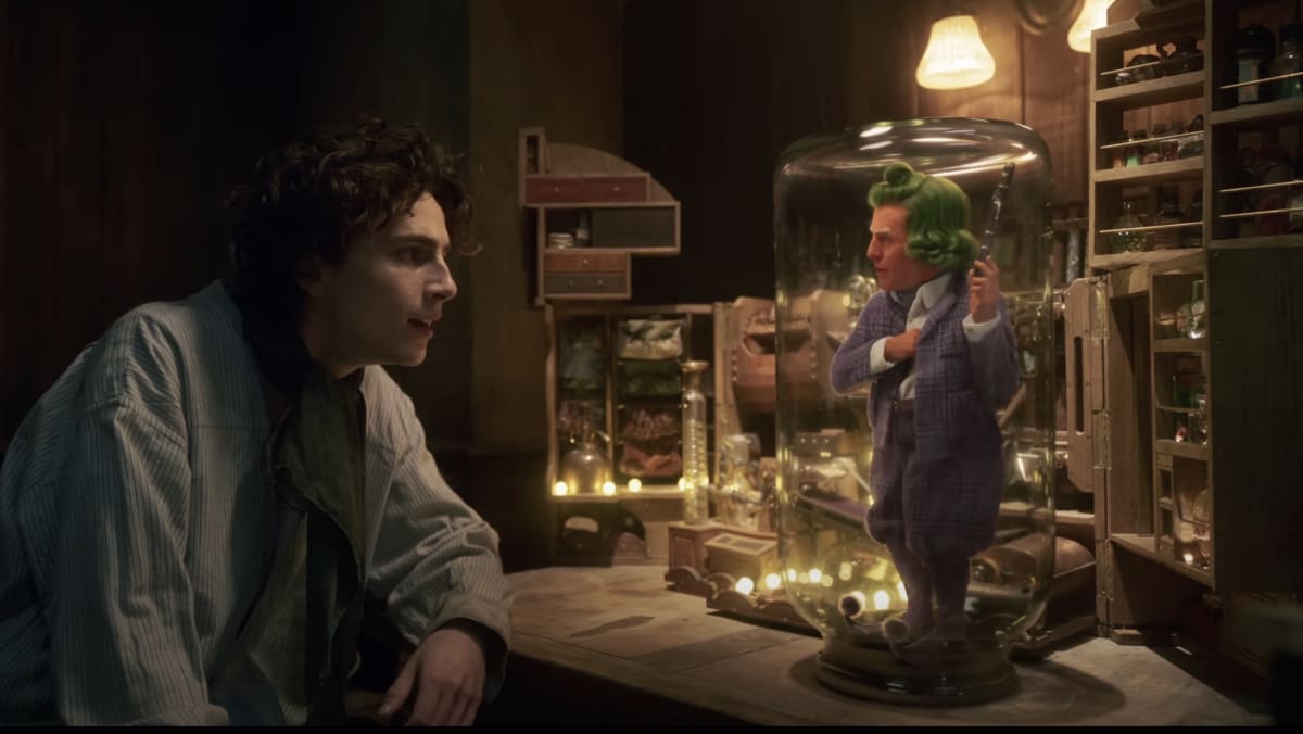 Trailer Watch Timothée Chalamet & Hugh Grant (As An OompaLoompa(00)