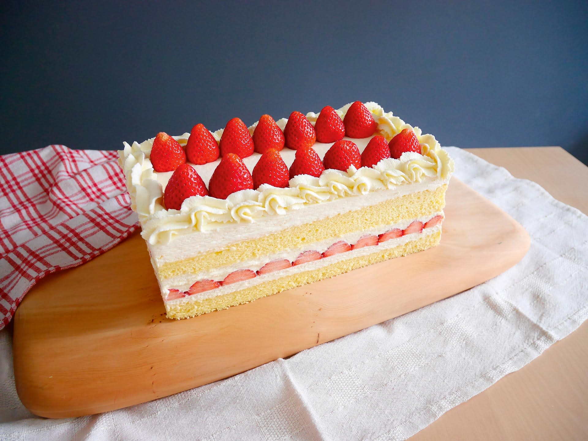 How To Make Japanese Strawberry Shortcake Like A Pro How To Make Japanese Strawberry Shortcake Like A Pro