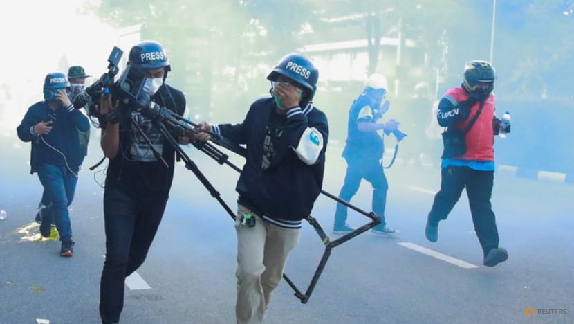 Clashes in Bangkok as pressure builds on Thai PM Prayut over COVID-19 crisis Clashes in Bangkok as pressure builds on Thai PM Prayut over COVID-19 crisis