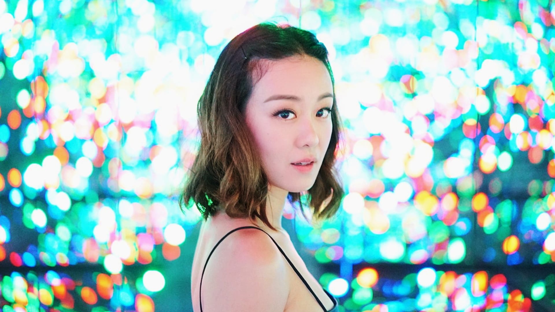 Mixed Signals’ Roz Pho on Dating Apps, Her DUI Incident And The Sex Scene That Got Away Mixed Signals’ Roz Pho on Dating Apps, Her DUI Incident And The Sex Scene That Got Away