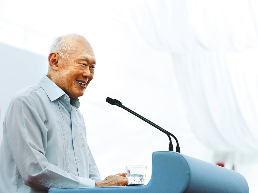 Former Minister Mentor Lee Kuan Yew giving a speech at the launch of Alexandra Park Connector Canal. Photo: Koh Mui Fong