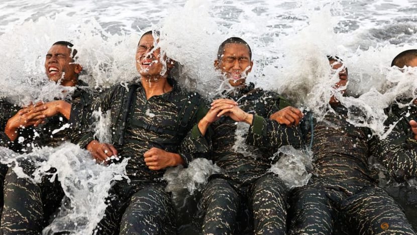 Inside Taiwan's brutal navy frogman bootcamp Inside Taiwan's brutal navy frogman bootcamp