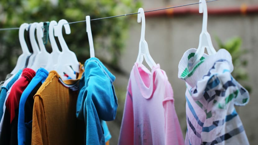 7 tips supaya pakaian cepat kering semasa musim hujan 7 tips supaya pakaian cepat kering semasa musim hujan