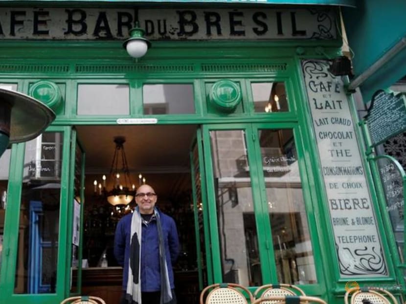 Eating like the English? French curfew puts early dinner on menu Eating like the English? French curfew puts early dinner on menu
