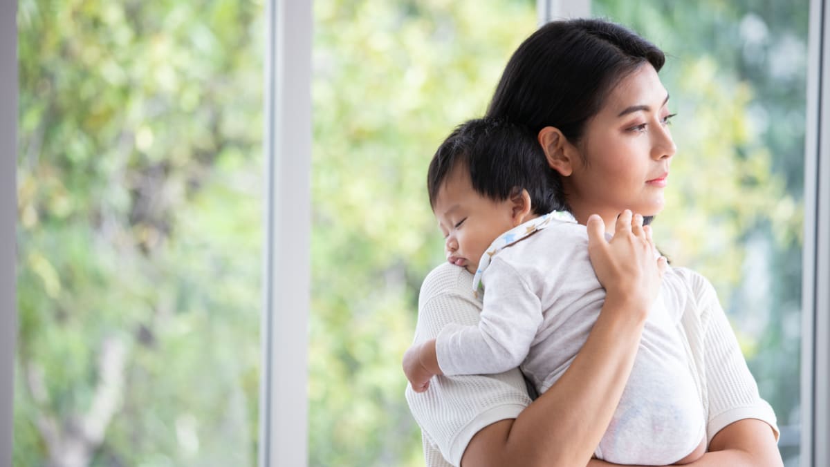 conflicted-about-motherhood-ambivalence-about-starting-a-family-is-normal-says-an-expert