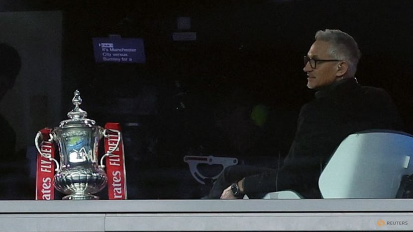 BBC soccer commentator Lineker returns after suspension for criticising government BBC soccer commentator Lineker returns after suspension for criticising government