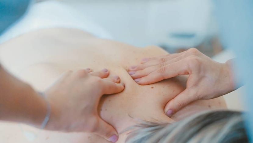 Jail for husband and wife who ran hotel spa offering sex services, half-naked masseuses Jail for husband and wife who ran hotel spa offering sex services, half-naked masseuses