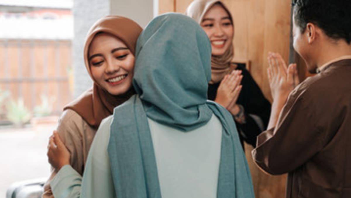 Seronok beraya jangan sampai lupa adab berkunjung ke rumah orang