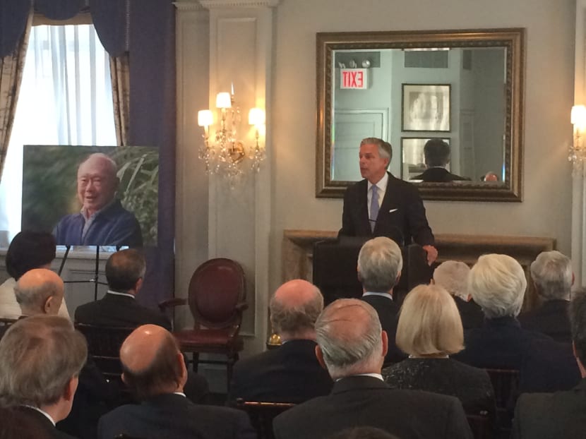 Ex-US Secretary holds memorial for Mr Lee in NY