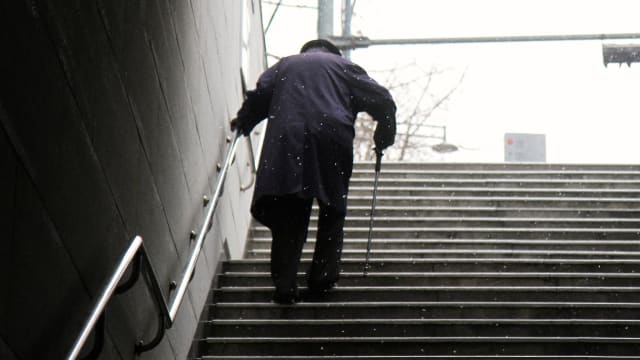 韩国首次发布孤独死数据 去年为3378人