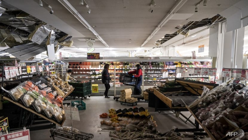 2 dead after 7.3-magnitude earthquake hits Japan's northeast coast 2 dead after 7.3-magnitude earthquake hits Japan's northeast coast