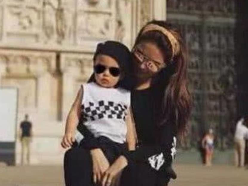 Jay Chou's Wife Hannah Quinlivan Gives Everyone The First Proper Look At Their Son Romeo