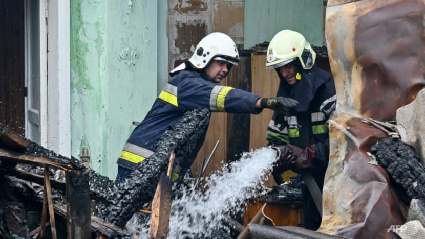 Kyiv urges UN, Red Cross to help Russia-held forces as gas flows cut Kyiv urges UN, Red Cross to help Russia-held forces as gas flows cut