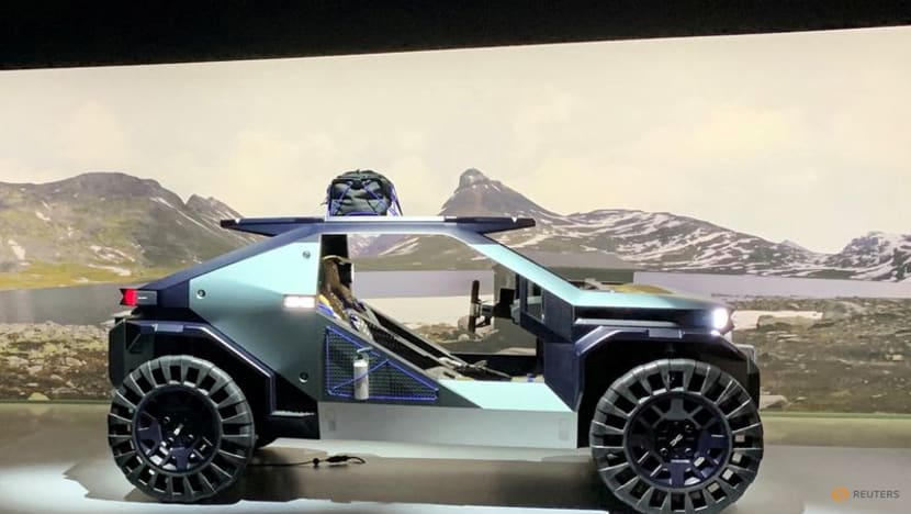 Citroën invents cardboard car for resourceless world Citroën invents cardboard car for resourceless world