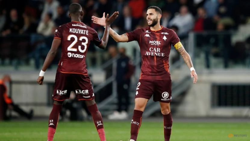 Football: Hakimi earns PSG last-gasp win at Metz