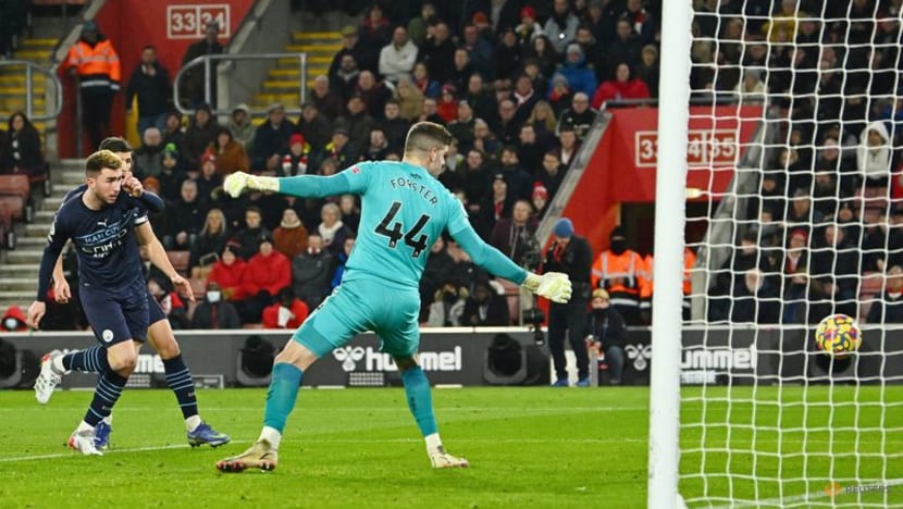 Man City held at Southampton as winning run ends Man City held at Southampton as winning run ends