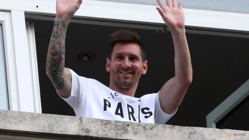 Football: PSG will hope Messi completes dream team and they avoid Barca pitfalls Football: PSG will hope Messi completes dream team and they avoid Barca pitfalls