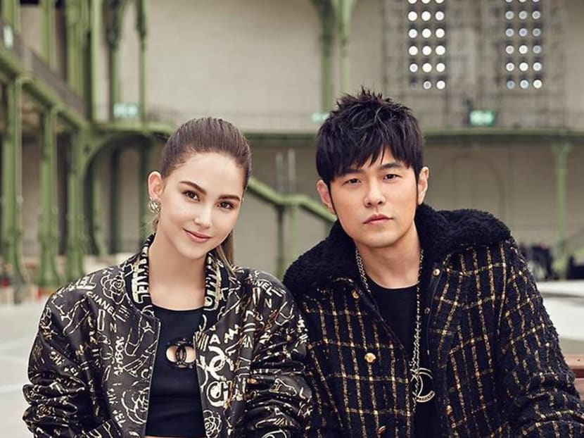 Mandopop star Jay Chou takes to the skies to declare his love for wife Mandopop star Jay Chou takes to the skies to declare his love for wife