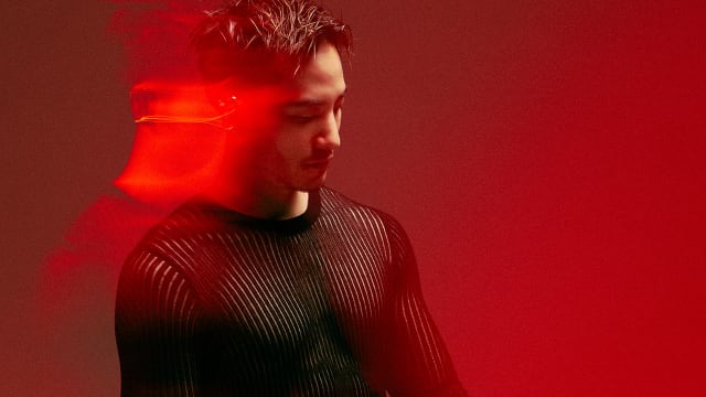精壮型男小提琴家Josh Kua　全新Cyberpunk单曲散发神秘力量