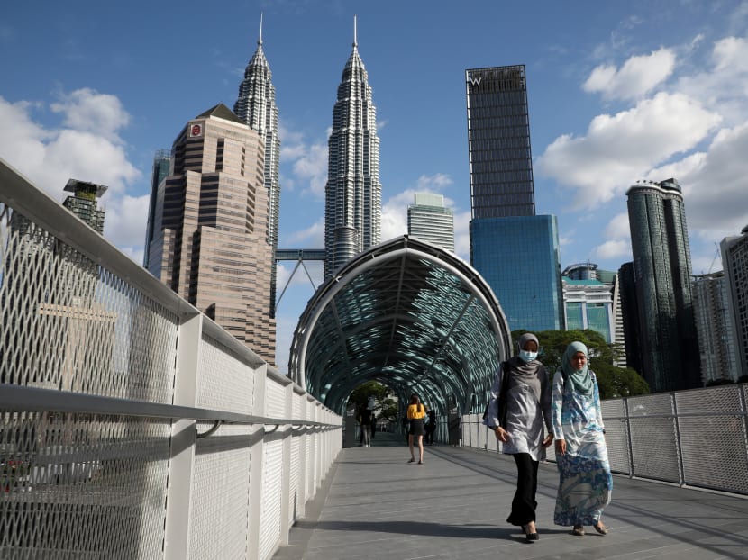 Going beyond stereotypes to understand ethnic inequality in Malaysia Going beyond stereotypes to understand ethnic inequality in Malaysia