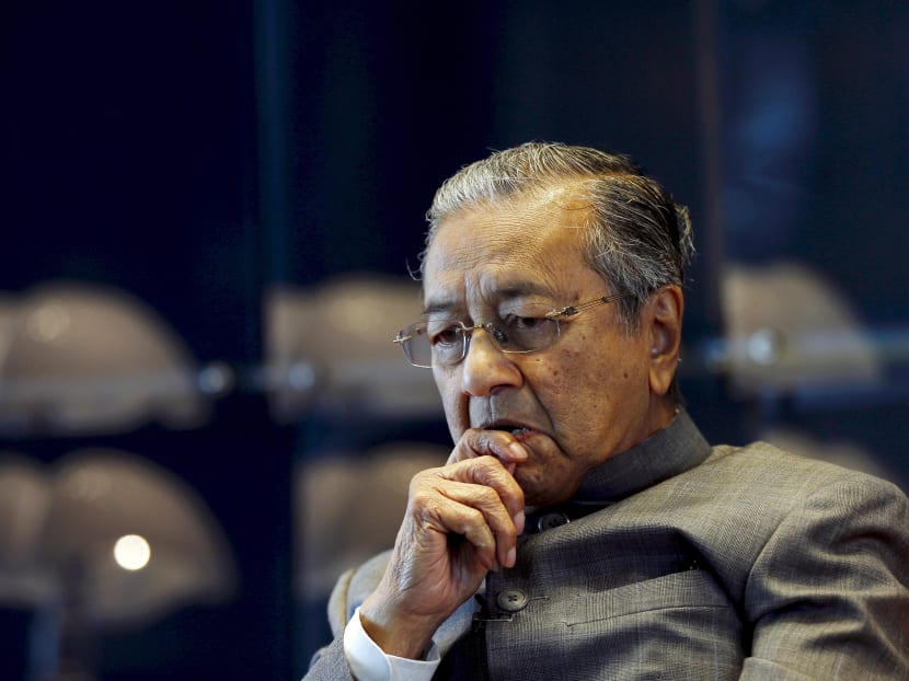 Mahathir promises to investigate 1MDB, arrest 'Malaysia Official 1' if Pakatan wins elections